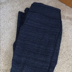 Gap Performance Cotton capris